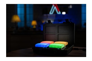 Bộ đèn quay phim Aputure MC (4 đèn)