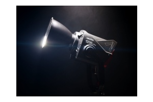 Đèn quay phim Aputure LS 1200d Pro